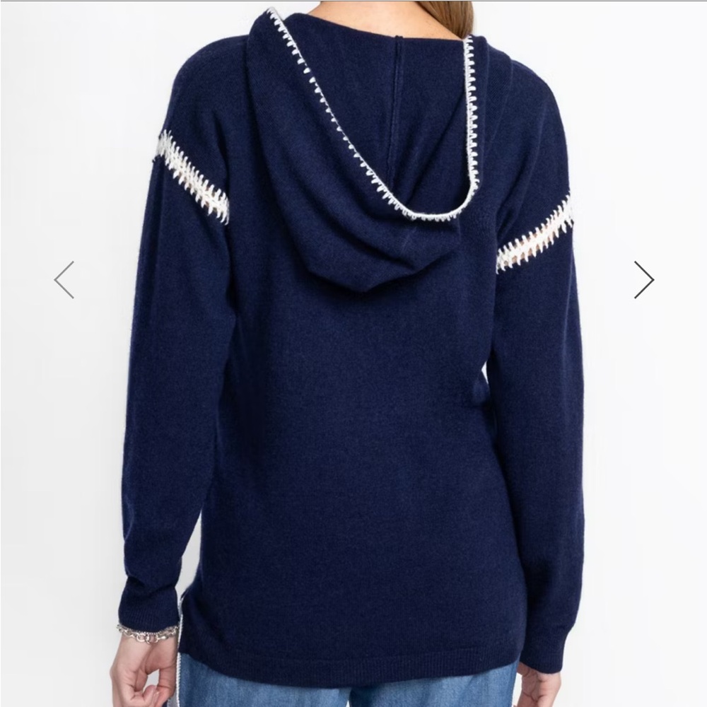 Johnny Was The Whipstitch Hoodie on website
Large Cashmere Wool Lightweight Blue - Picture 3 of 14